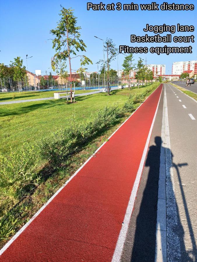 Summer Haven - Self Check-In & Parking Lot, Primashops&Lotus Nagyvárad Kültér fotó