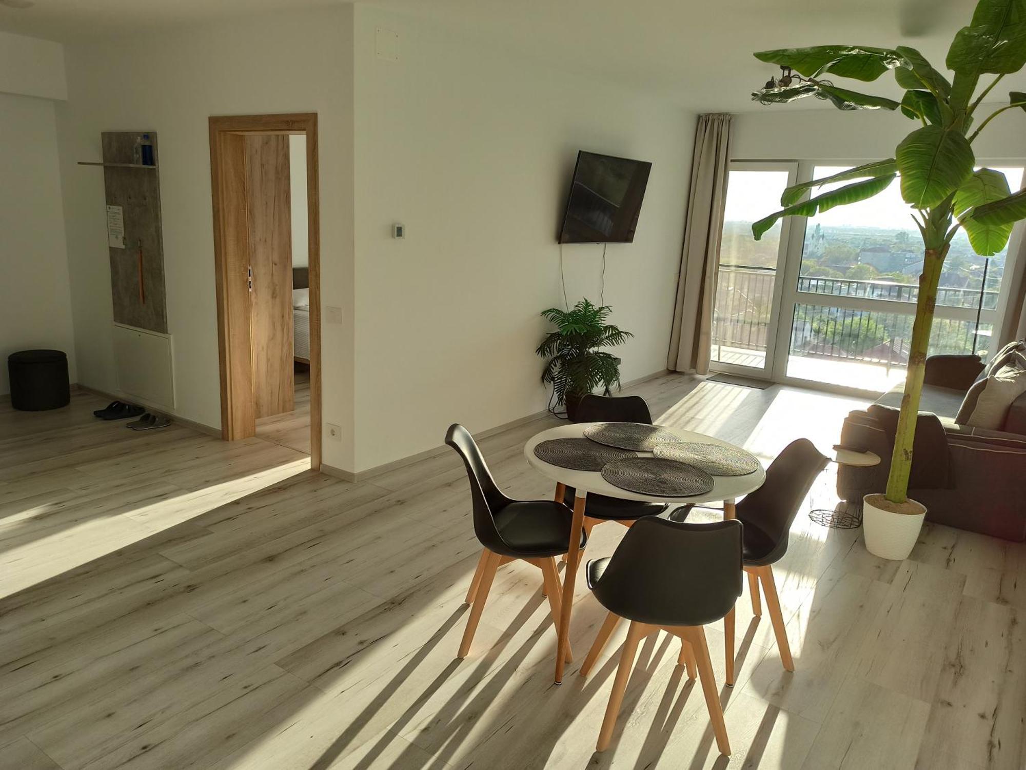 Summer Haven - Self Check-In & Parking Lot, Primashops&Lotus Nagyvárad Kültér fotó